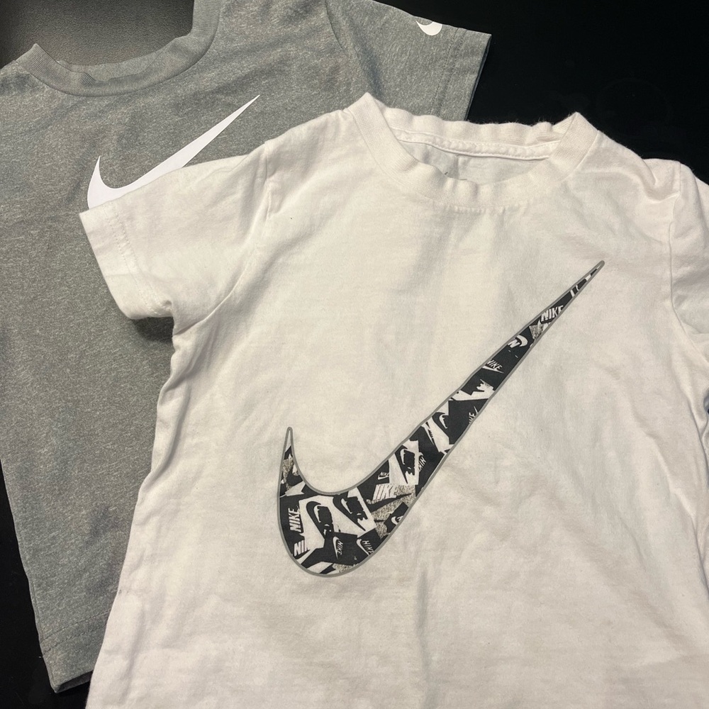 Nike Short Sleeve Shirts Size 3T